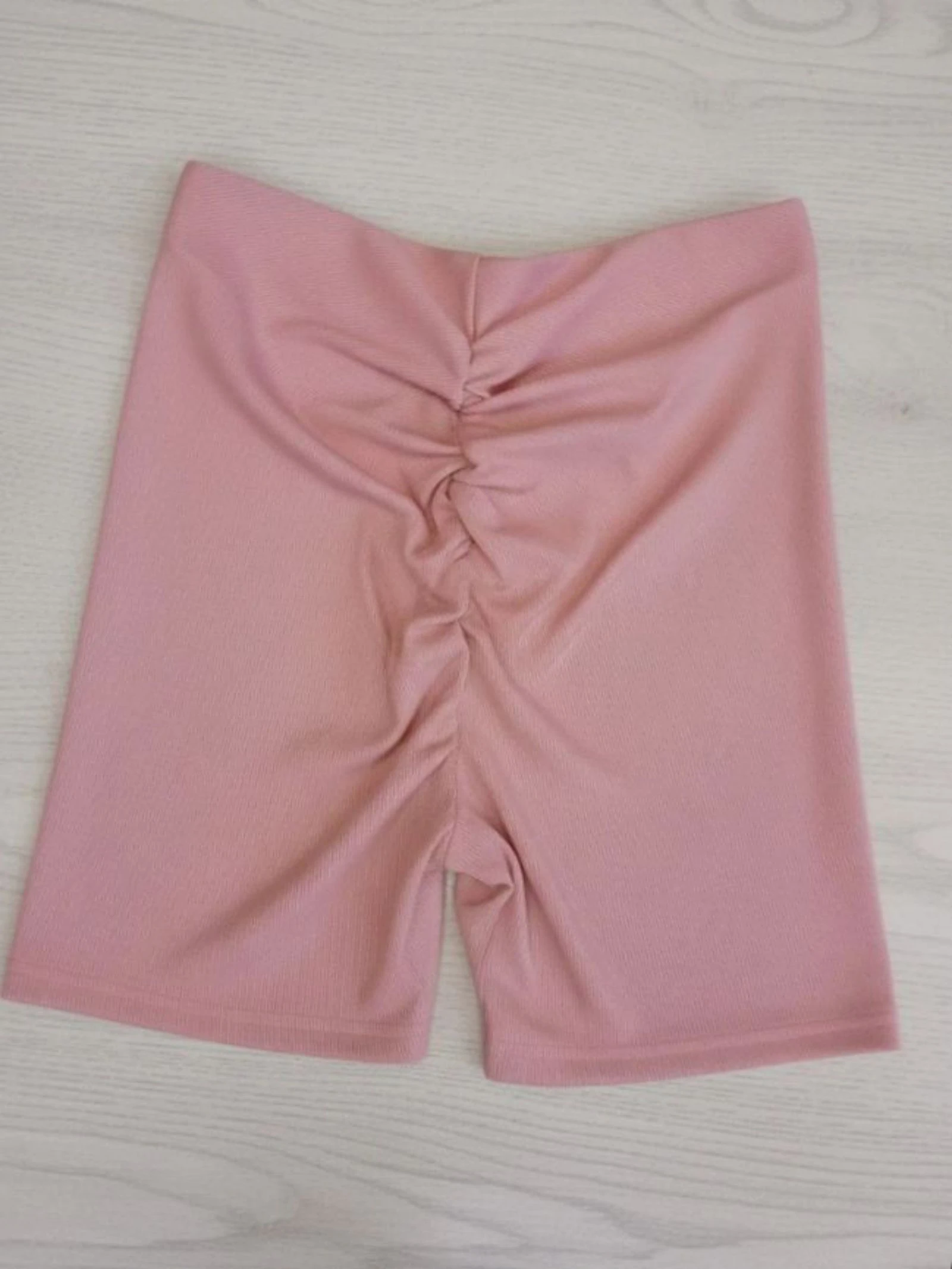 Shorts biker fruncido acanalado moldeador – photo 3